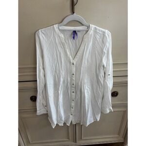 Seraphine Long Sleeve White Button Front Blouse Soft Casual Size 4 Closet Staple